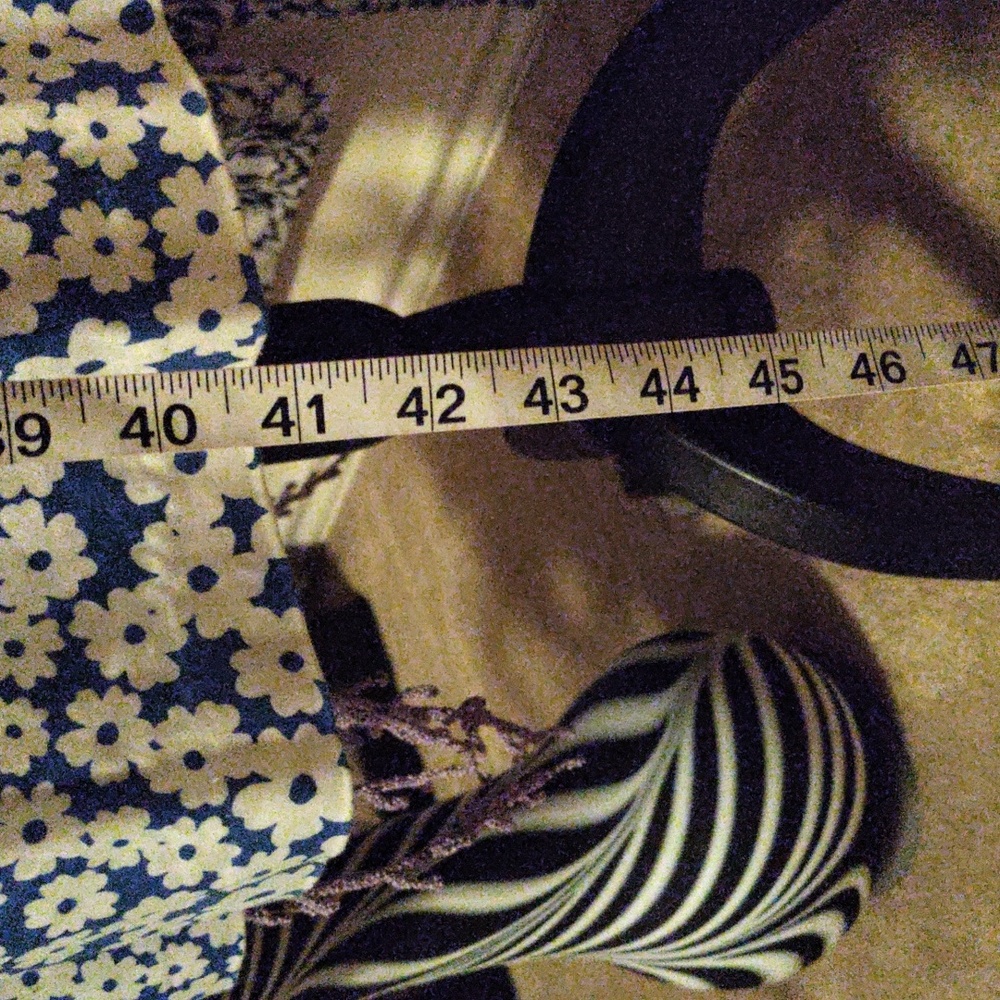 Blue and white floral A-line dress in a size 14 - Picture 8 of 10